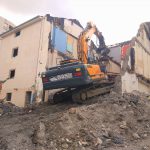 déconstruction-pelle-hundai-chantier-lyon
