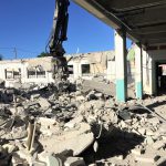 Photo de la démolition en cours sur le chantier situé à Heyrieux
