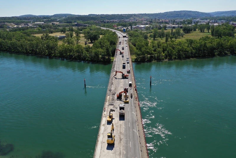 Travaux de rafraichissement du pont de Givros (69)